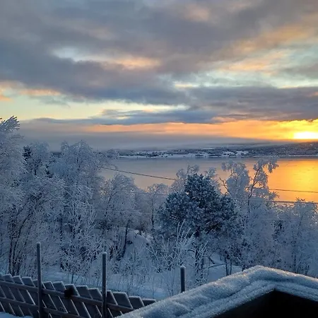 Feriehus Malangen *