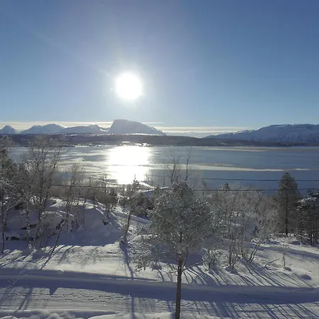 Malangen Holiday home *