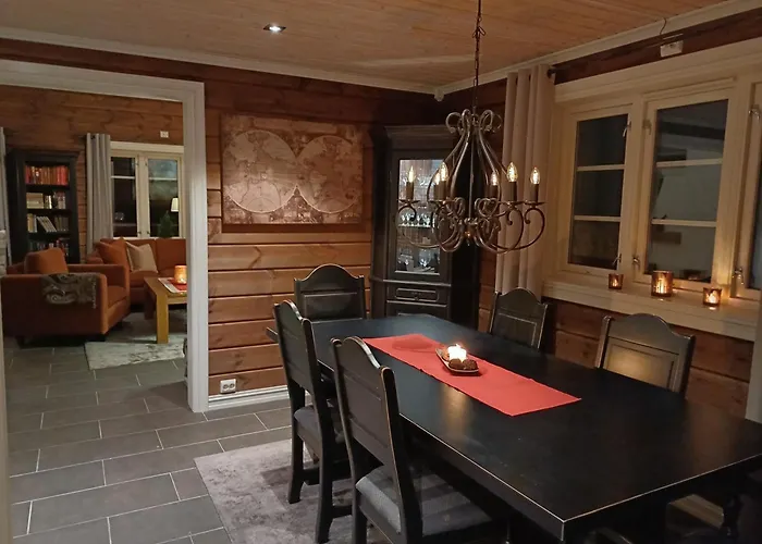 Feriehus Malangen *