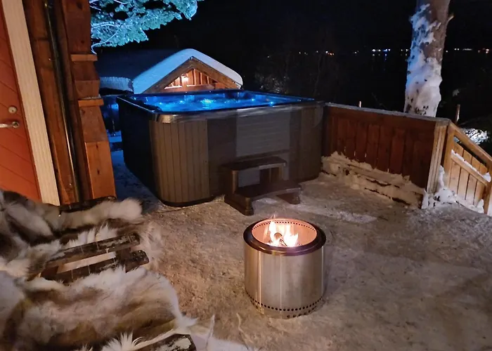 Malangen Tatil Evi