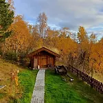 بيت للعطل Malangen Mestervik